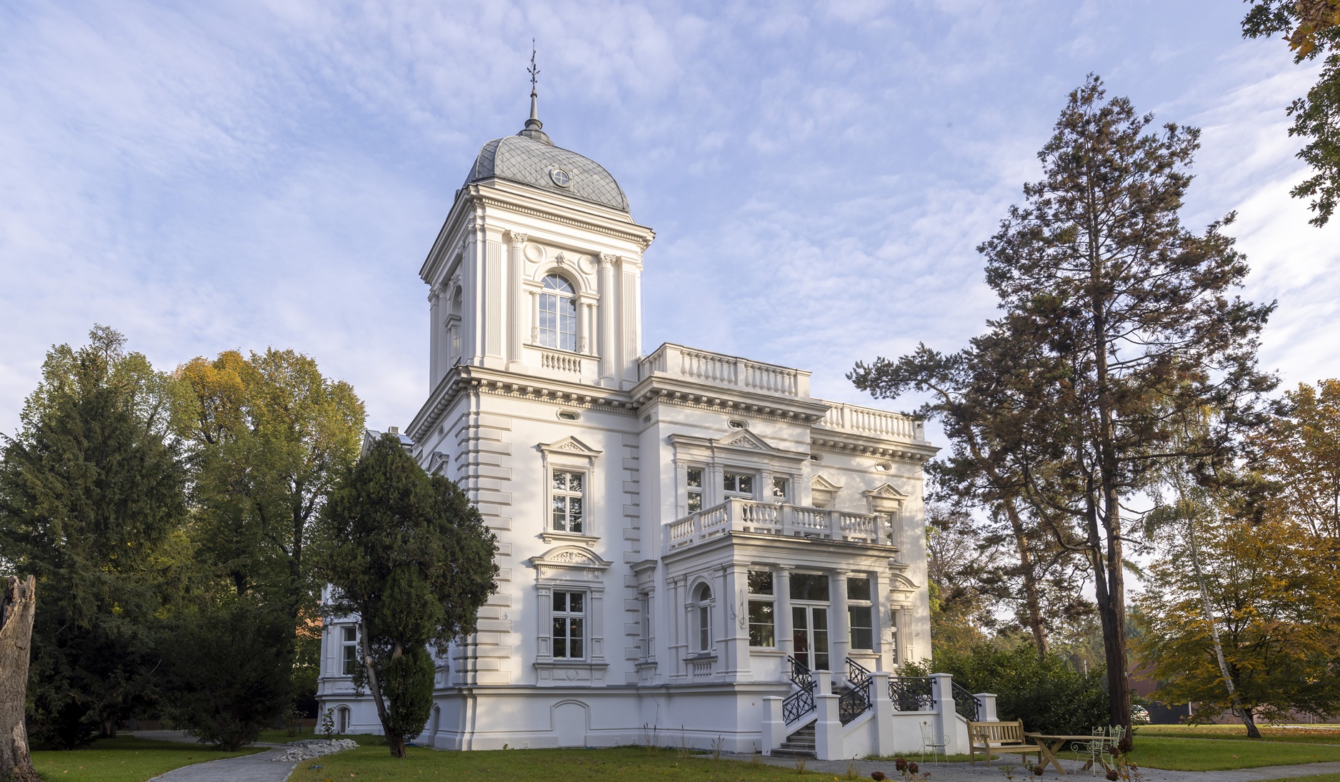 Stara Biblioteka